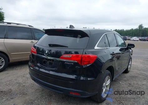 2015 Acura Rdx z USA, uszkodzony, nr VIN 5J8TB3H33FL004351